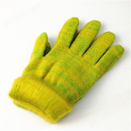 羊绒手套 地摊五元模式保暖手套 冬季加绒手套批发