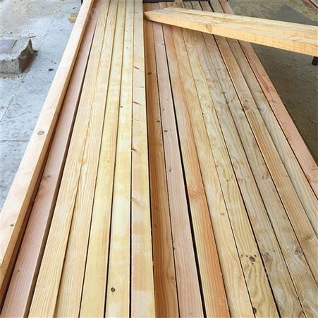 建筑工程方木 工地木方厂家 铁杉工程木方价格