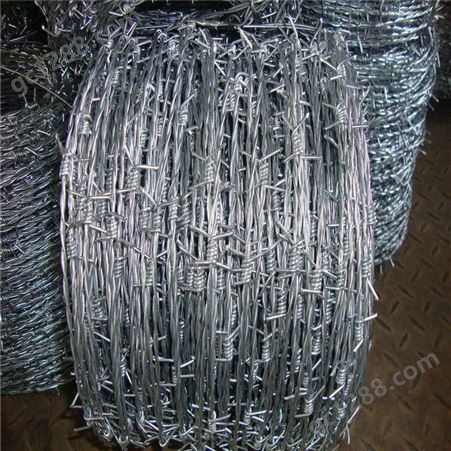 厂家定制不锈钢丝绳铁蒺藜防爬刺网隔离护栏热镀锌钢丝绳刀片刺绳