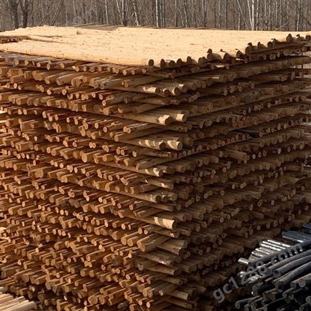 盛金源 生产 油木杆 6米  12个粗 油炸杆 通信木杆 防腐木杆 生产范围：6-10米 具体型号电话咨询