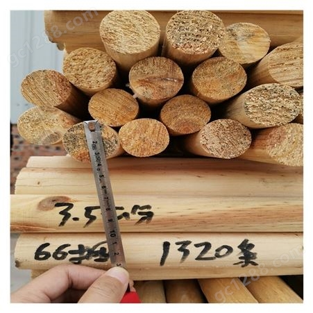 大型木材加工厂 常年现货供应优质松木杆批发 松木材料支撑杆