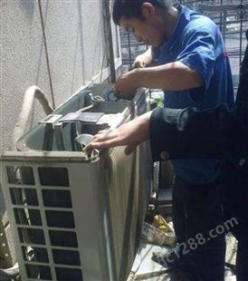 龙华深圳北站空调上门维修，清洗服务 急速上门