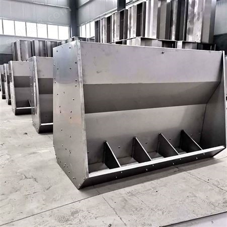 不锈钢双面料槽猪用自动下料猪料槽育肥猪自动料槽保育料槽料塔