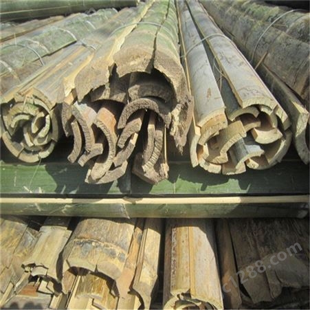 大量供应各种规格竹片竹条 工地用的毛竹片