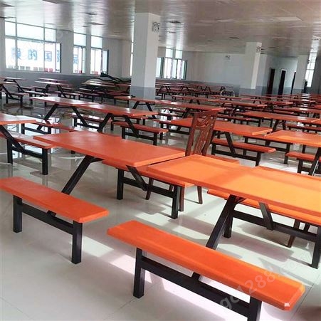 西安批发学校食堂餐厅餐桌 曲木椅定做玻璃钢材质