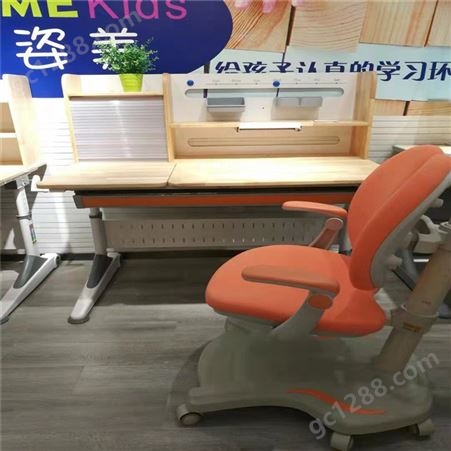 西安1.2米实木儿童学习桌椅 人体功能学家用儿童桌椅 